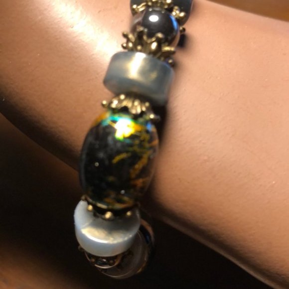 Vintage style beaded bracelet - Picture 3 of 3